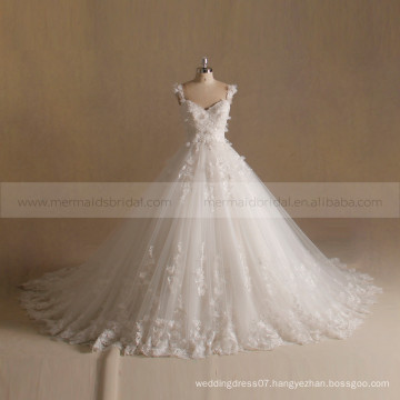 New Arrivals Princess Hand Made Flowers & Beads Ball Gown Wedding Dress Long Train